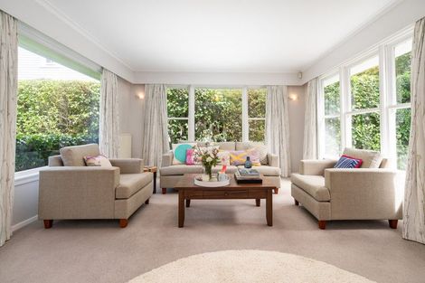 Photo of property in 110 Karori Road, Karori, Wellington, 6012