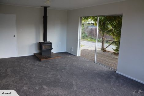 Photo of property in 6 Banks Place, Rangiora, 7400