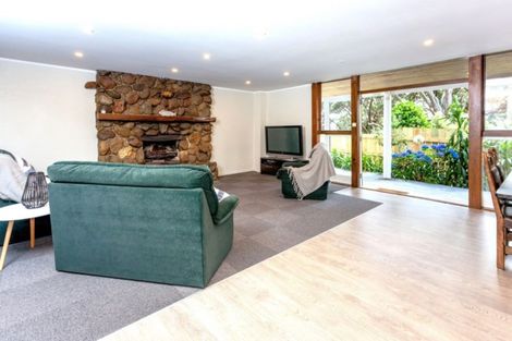 Photo of property in 10 Fishermans Bend, Whiritoa, Whangamata, 3691