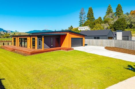 Photo of property in 3 Louden Place, Wakefield, 7025
