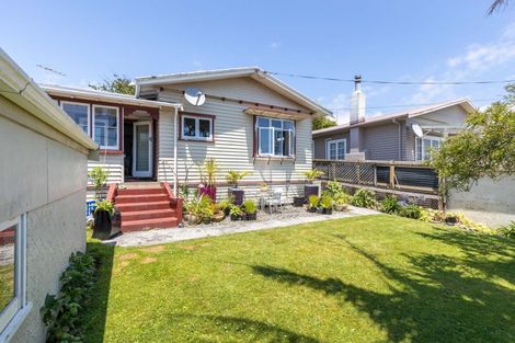 Photo of property in 100 Lemon Street, New Plymouth, 4312