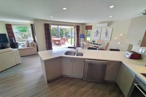 Photo of property in 14 Acacia Avenue, Rangiora, 7400