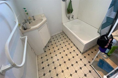 Photo of property in 5 Elm Street, Gonville, Whanganui, 4501