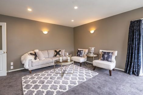 Photo of property in 4 Forest Drive, Parklands, Christchurch, 8083