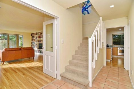 Photo of property in 114b Avonhead Road, Avonhead, Christchurch, 8042