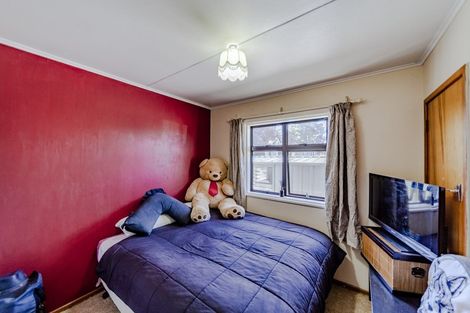 Photo of property in 18 Montgomery Street, Waipukurau, 4200