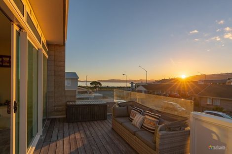 Photo of property in 6b Nelson Street, Petone, Lower Hutt, 5012