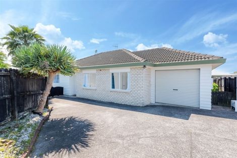 Photo of property in 87 Pooks Road, Ranui, Auckland, 0612