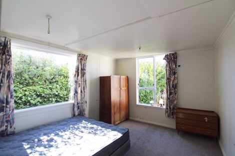 Photo of property in 24 Glencairn Street, Dalmore, Dunedin, 9010