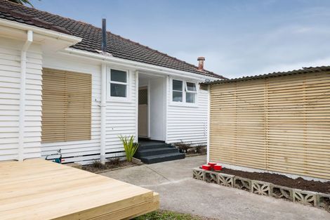 Photo of property in 3 Wakefield Street, Awapuni, Palmerston North, 4412