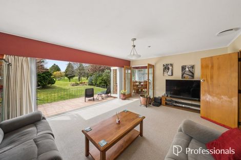 Photo of property in 3 York Avenue, Manor Park, Lower Hutt, 5019
