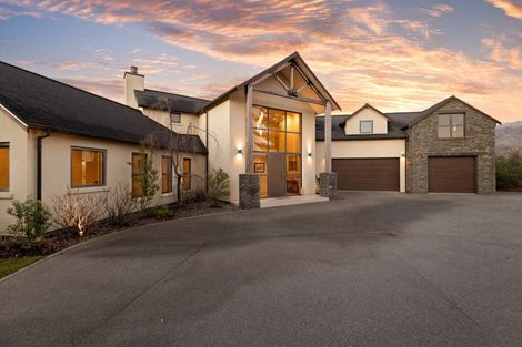 Photo of property in 1 Scott Terrace, Cromwell, 9310