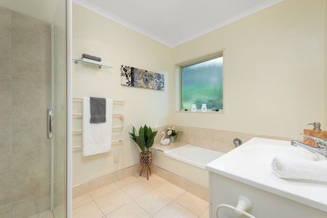 Photo of property in 1 Tautara Place, Ohauiti, Tauranga, 3112