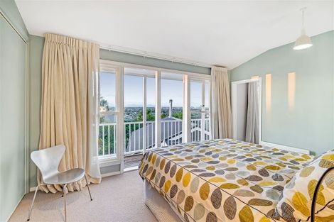 Photo of property in 21 Heaton Rhodes Place, Cashmere, Christchurch, 8022