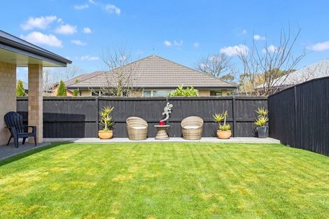 Photo of property in 31 Beech Drive, Rangiora, 7400