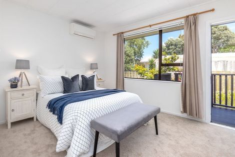 Photo of property in 20 Linwood Drive, Paraparaumu, 5032