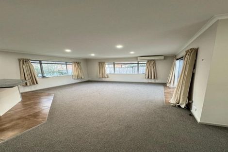 Photo of property in 20 Mission Heights Drive, Flat Bush, Auckland, 2016