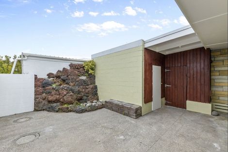 Photo of property in 6 Ranfurly Street, Waitara, 4320