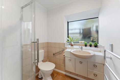 Photo of property in 71 Campbell Avenue, Paraparaumu, 5032