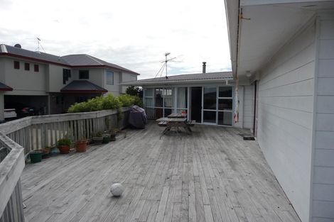 Photo of property in 43 Melandra Road, Stanmore Bay, Whangaparaoa, 0932