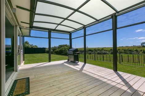 Photo of property in 5d Vardon Way, Waiwhakaiho, New Plymouth, 4312