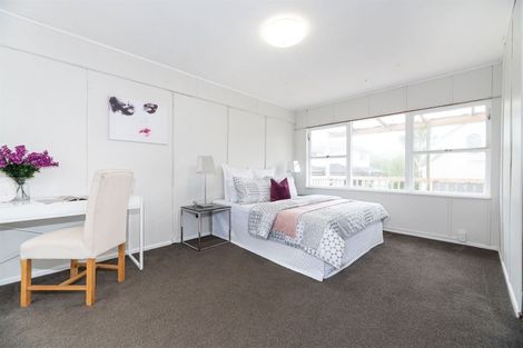 Photo of property in 1/38 Elliott Avenue, Bayview, Auckland, 0629