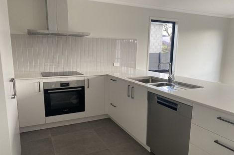 Photo of property in 97 Glenbervie Drive, Glenbervie, 0173