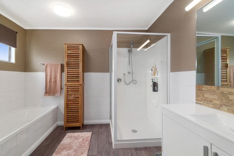 Photo of property in 12 Waimate Crescent, Tokoroa, 3420