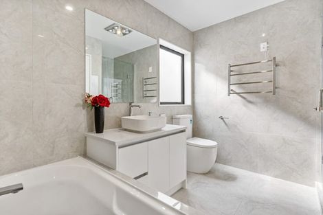 Photo of property in 139 Grove Road, Papakura, 2110