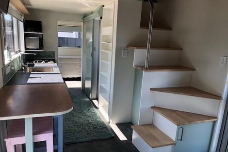 Photo of property in 44 Napier Road, Havelock North, 4130