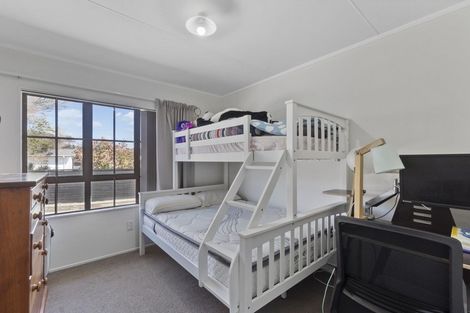 Photo of property in 14 Mcewan Place, Fitzroy, Hamilton, 3206
