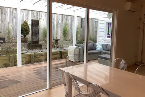 Photo of property in 19 Mozeley Avenue, Devonport, Auckland, 0624