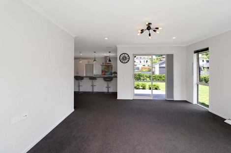 Photo of property in 11 Shearwater Lane, Whitby, Porirua, 5024