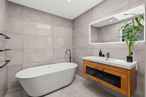 Photo of property in 31 Simla Avenue, Havelock North, 4130