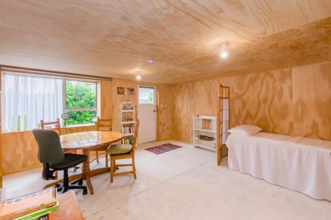 Photo of property in 7 Waikare Road, Raumati Beach, Paraparaumu, 5032