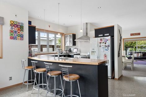 Photo of property in 3 Halewood Grove, Churton Park, Wellington, 6037