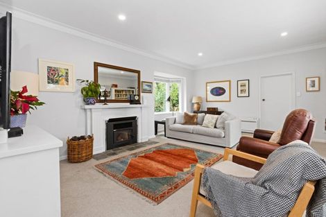 Photo of property in 22 Hunters Hill, Havelock North, 4130