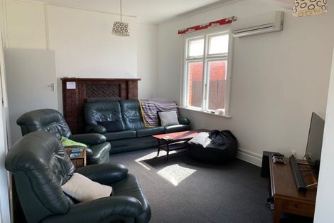 Photo of property in 43 Hargest Crescent, Saint Kilda, Dunedin, 9012