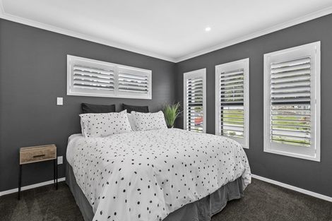 Photo of property in 14 Buddle Road, Wallaceville, Upper Hutt, 5018