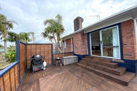 Photo of property in 53 Angelo Avenue, Howick, Auckland, 2014
