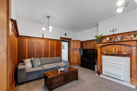 Photo of property in 102 Somerfield Street, Somerfield, Christchurch, 8024