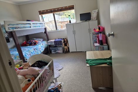 Photo of property in 57b Sabulite Road, Kelston, Auckland, 0602