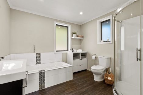 Photo of property in 73 Downing Street, Crofton Downs, Wellington, 6035