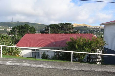 Photo of property in 26 Sheridan Terrace, Johnsonville, Wellington, 6037