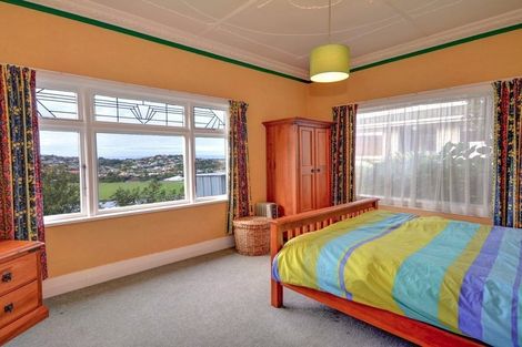 Photo of property in 45 Glendevon Place, Vauxhall, Dunedin, 9013