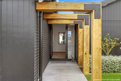 Photo of property in 9 Godley Place, Woodend, 7610