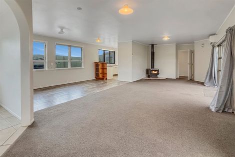 Photo of property in 122 Mangawhai Road, Wellsford, 0975