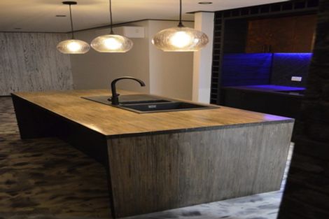 Photo of property in 112 Kawiu Road, Levin, 5510