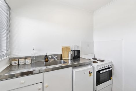 Photo of property in 213 Jervois Road, Herne Bay, Auckland, 1011