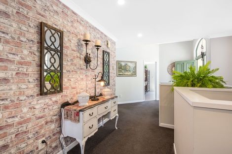 Photo of property in 56 Kakariki Grove, Waikanae, 5036